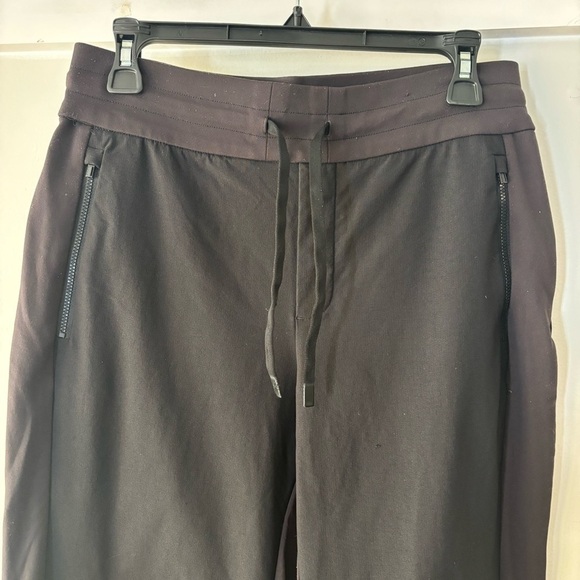 Athleta Headlands Hybrid Trek Jogger Black 8 - Picture 9 of 10